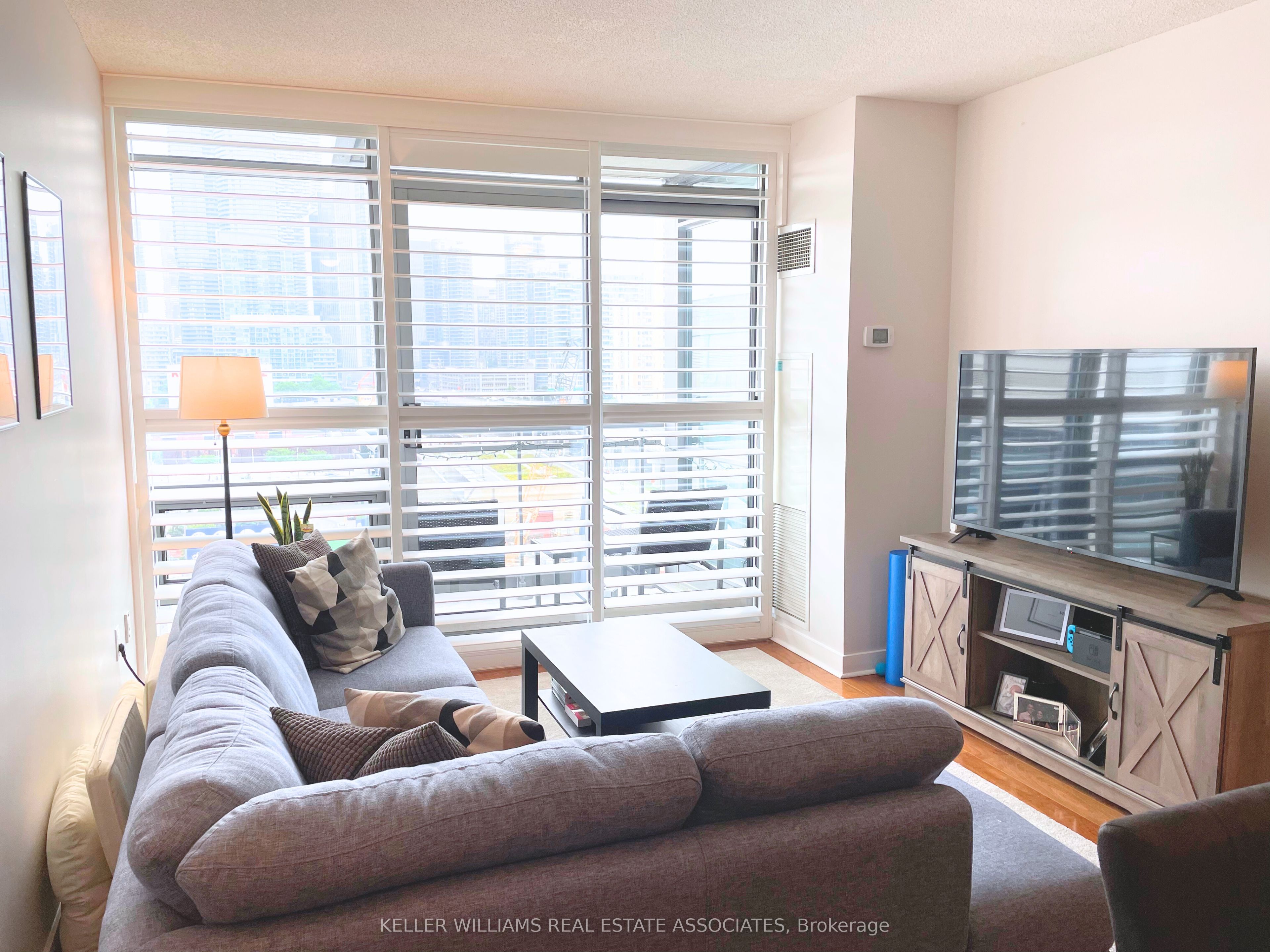 5 Mariner Terrace, #1011