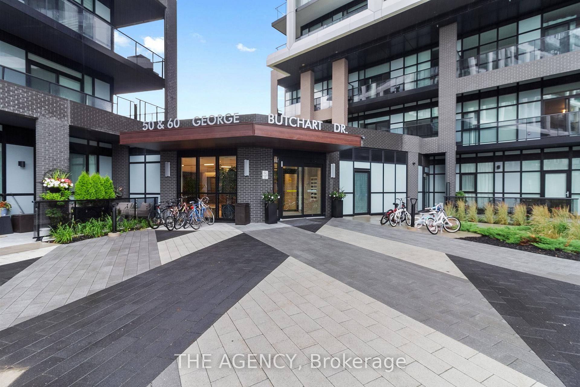 2 Bedrooms Condo at 60 George Butchart, Toronto For sale