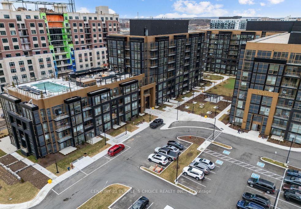 2 Bedrooms Condo at 2333 Khalsa, Oakville For sale