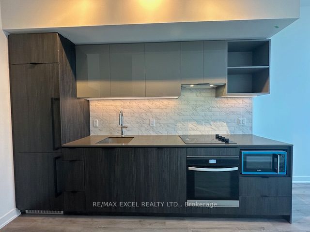 252 Church Street, #1009