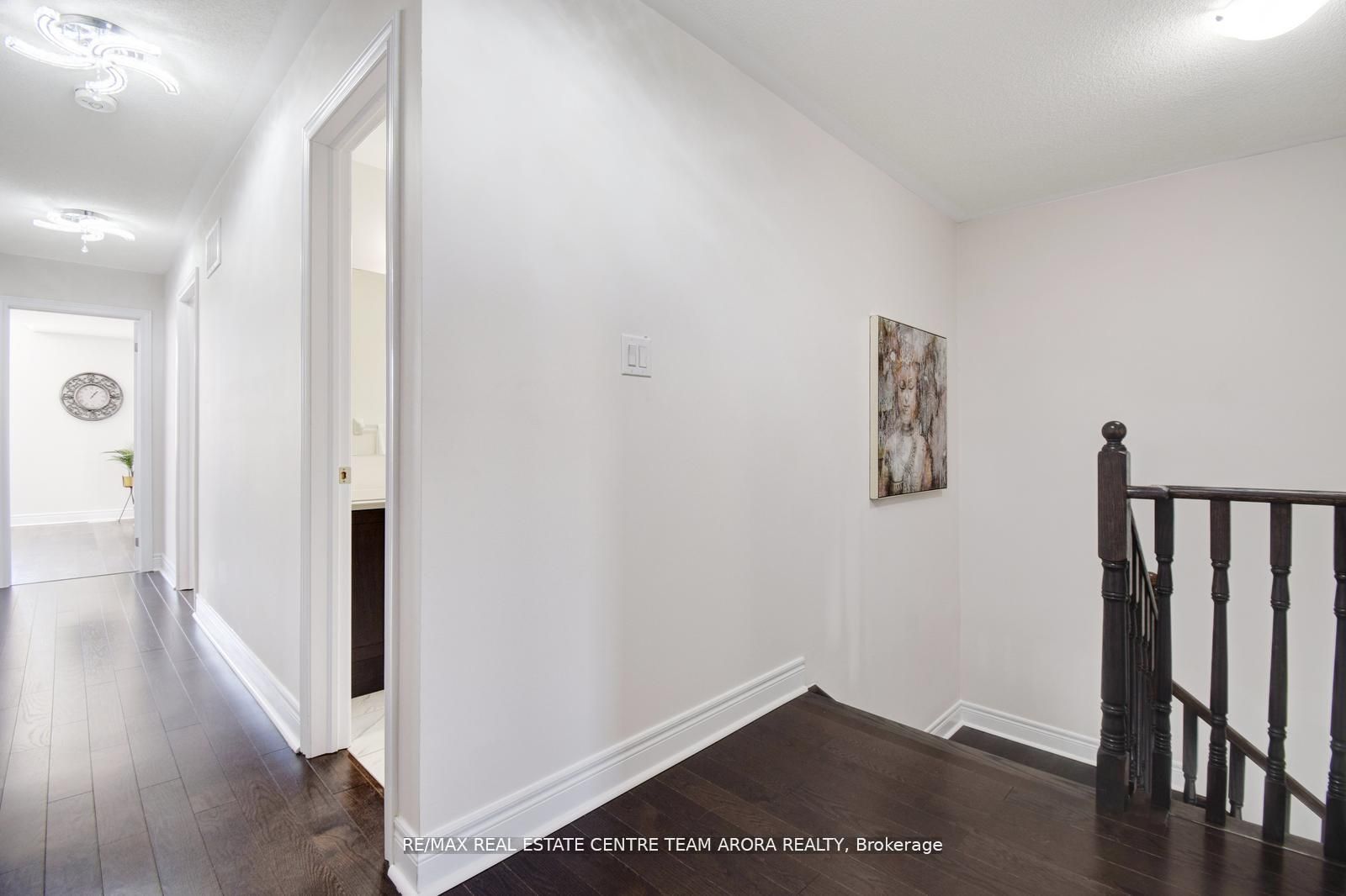 38 Rosewell Crescent