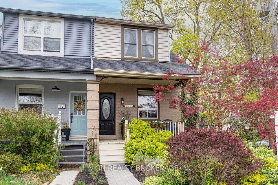 11 Roseheath Avenue, Toronto, ON M4C 3P3