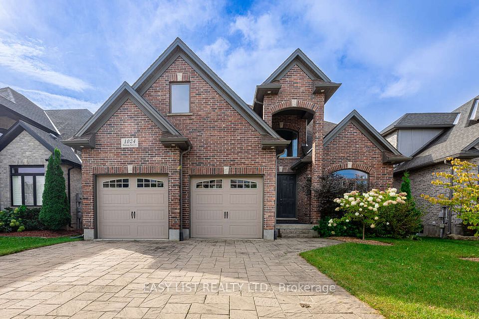 1024 Medway Park