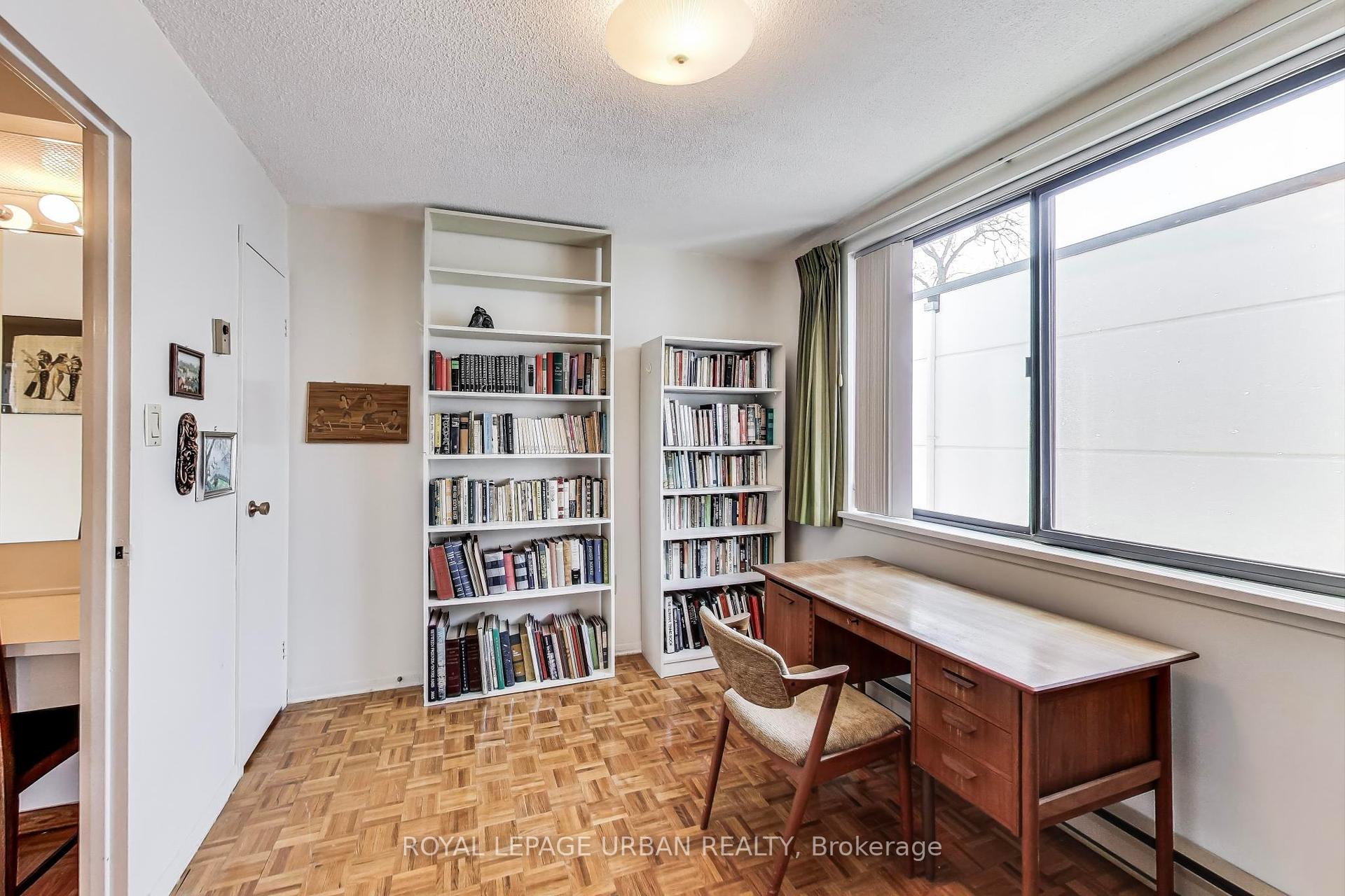 2 Bedrooms Condo at 166 Sherwood, Toronto For sale