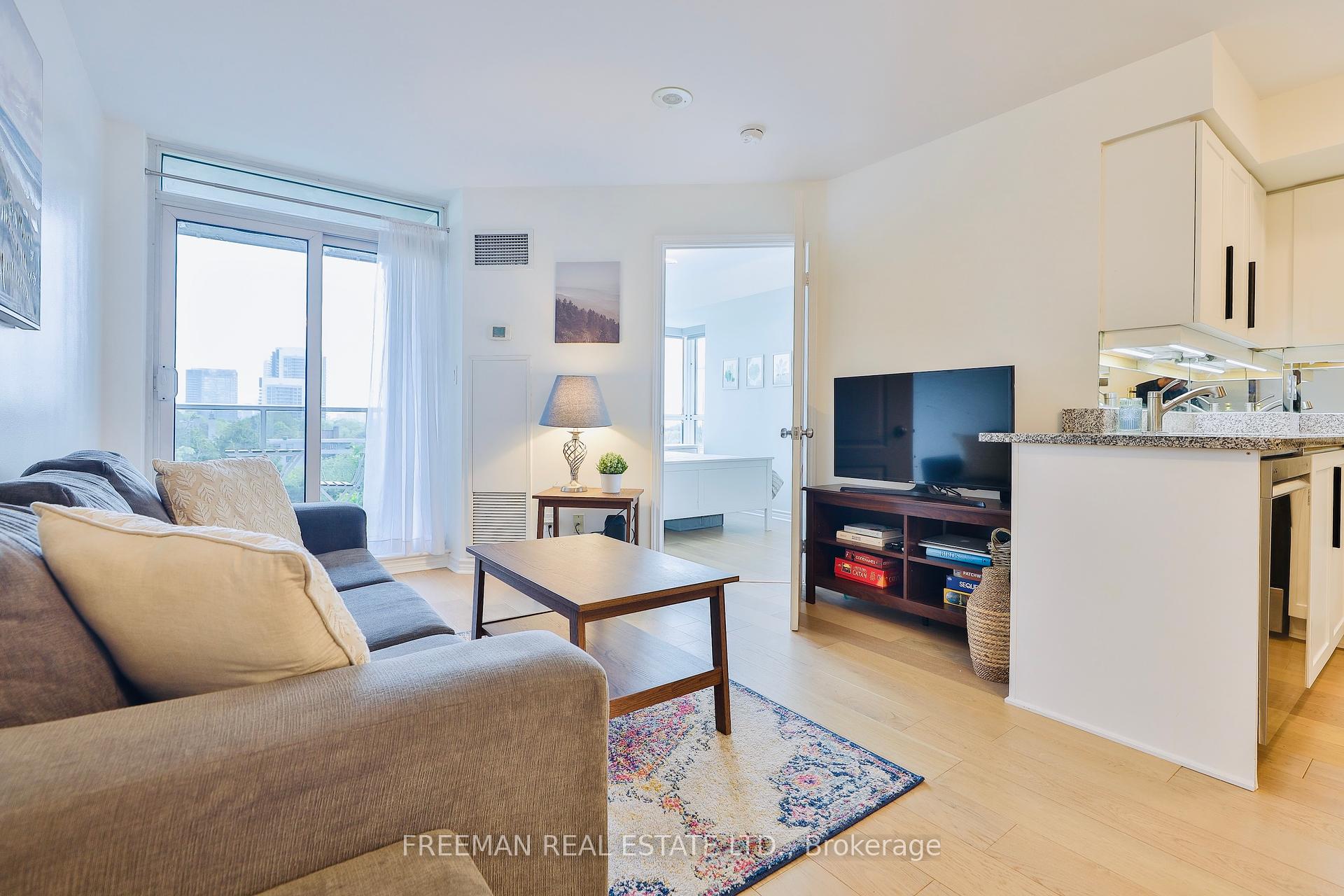 1 Bedroom Condo at 3 Rean Dr, Toronto For sale