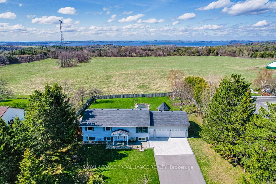 9698 Corkery Road, Hamilton Township, ON K0K 1C0