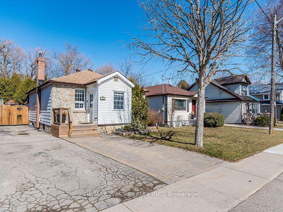 76 Laburnham