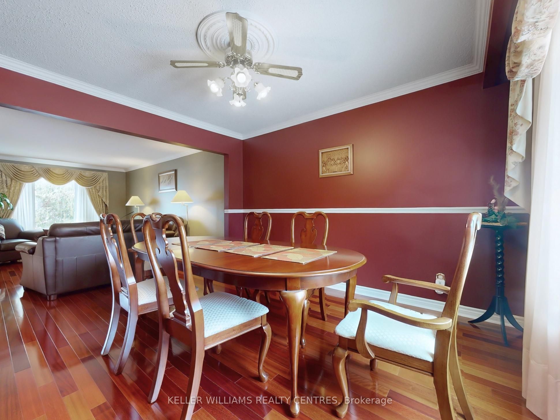 43 Mayvern Crescent