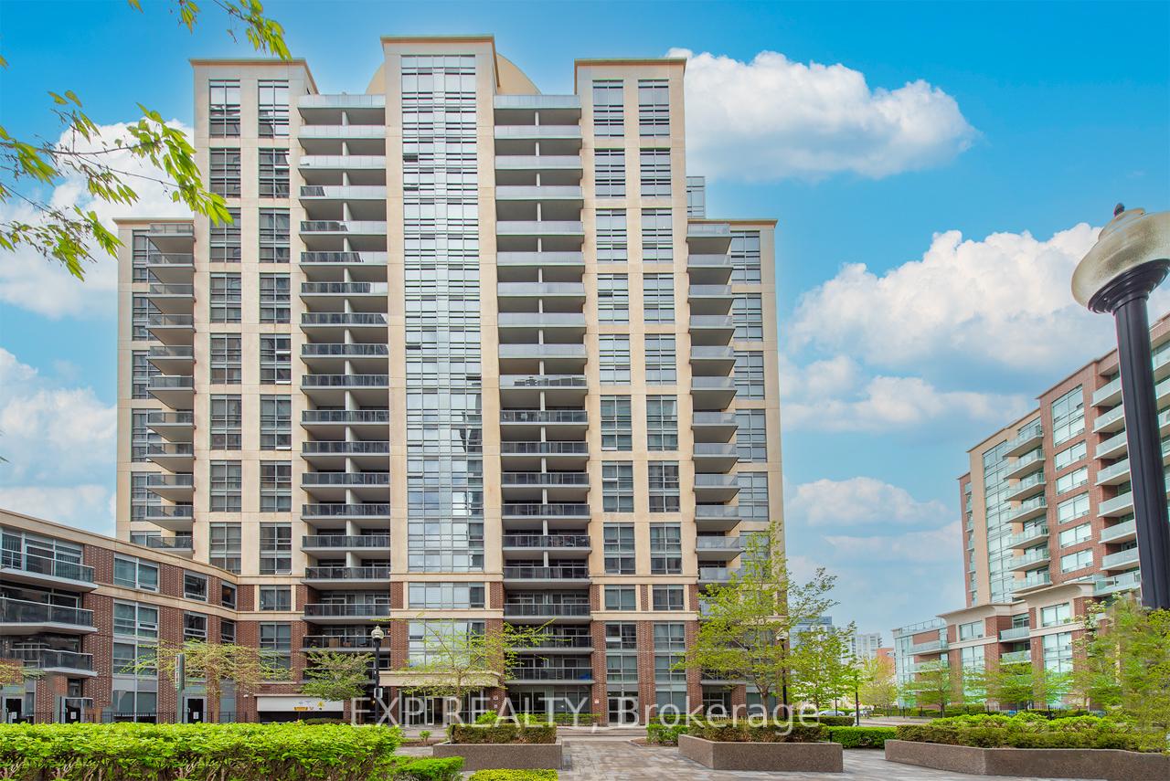 2 Bedrooms Condo at 1 Michael Power, Toronto For sale