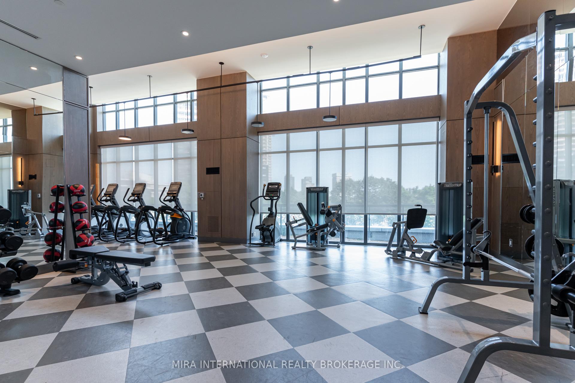 3 Bedrooms Condo at 30 Inn On The Park,  Toronto For sale
