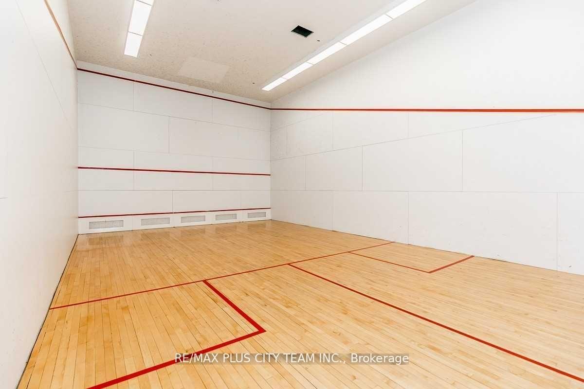 4 Bedrooms Condo at 60 Homewood, Toronto For sale