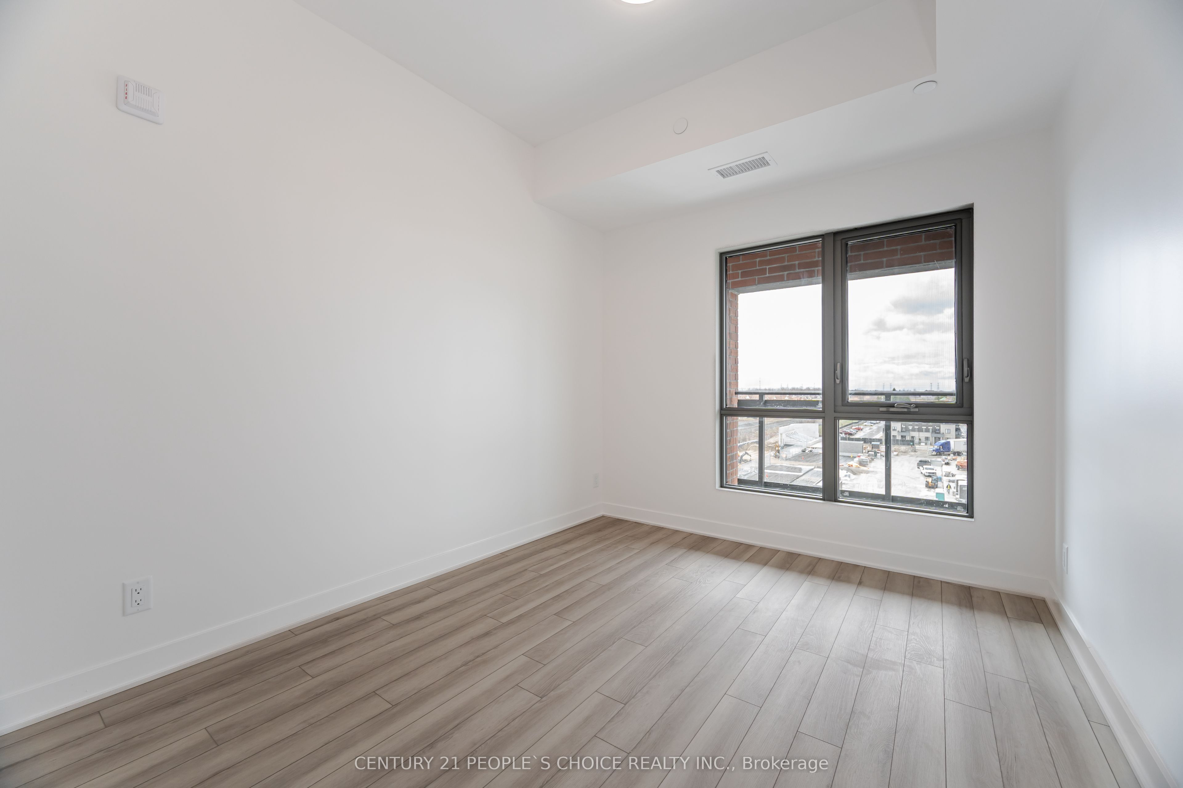 55 Clarington Boulevard, #601
