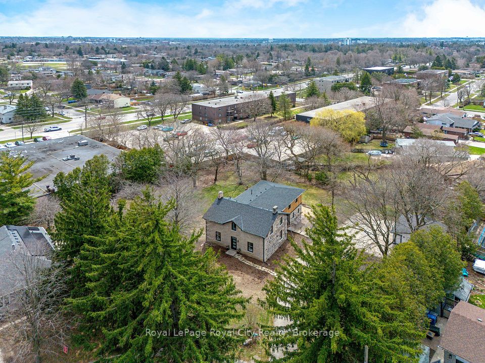 33 Islington