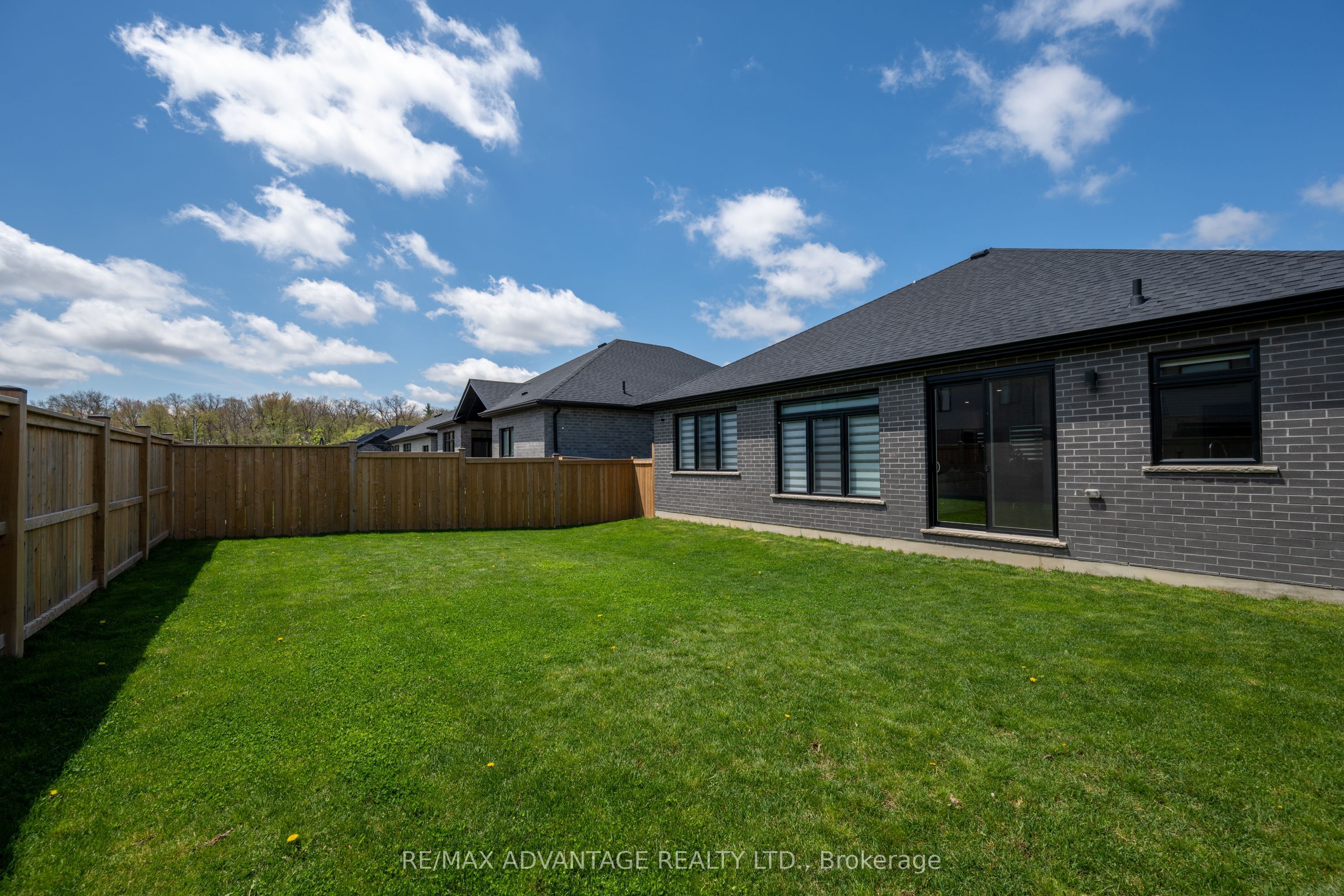 383 Daventry Way, #5