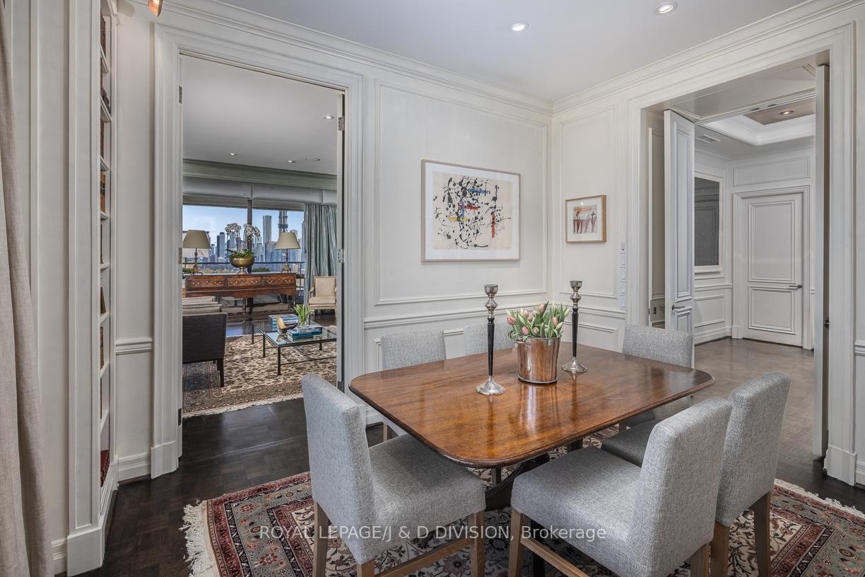 1 Bedroom Co-op at 20 Avoca, Toronto For sale