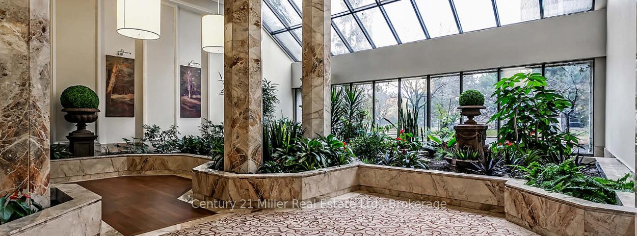 2 Bedrooms Condo at 2180 Marine, Oakville For sale