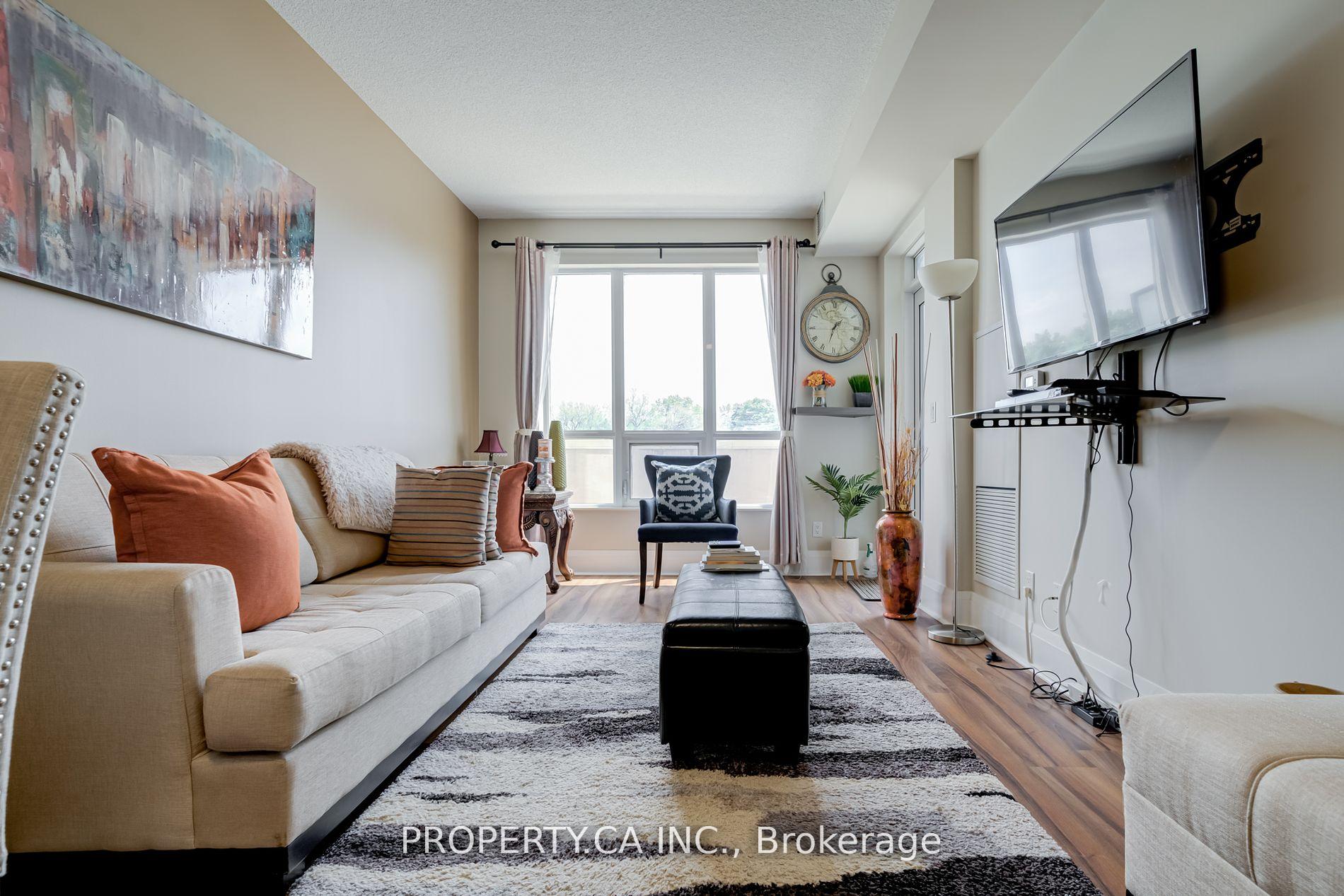 2 Bedrooms Condo at 100 Harrison, Toronto For sale