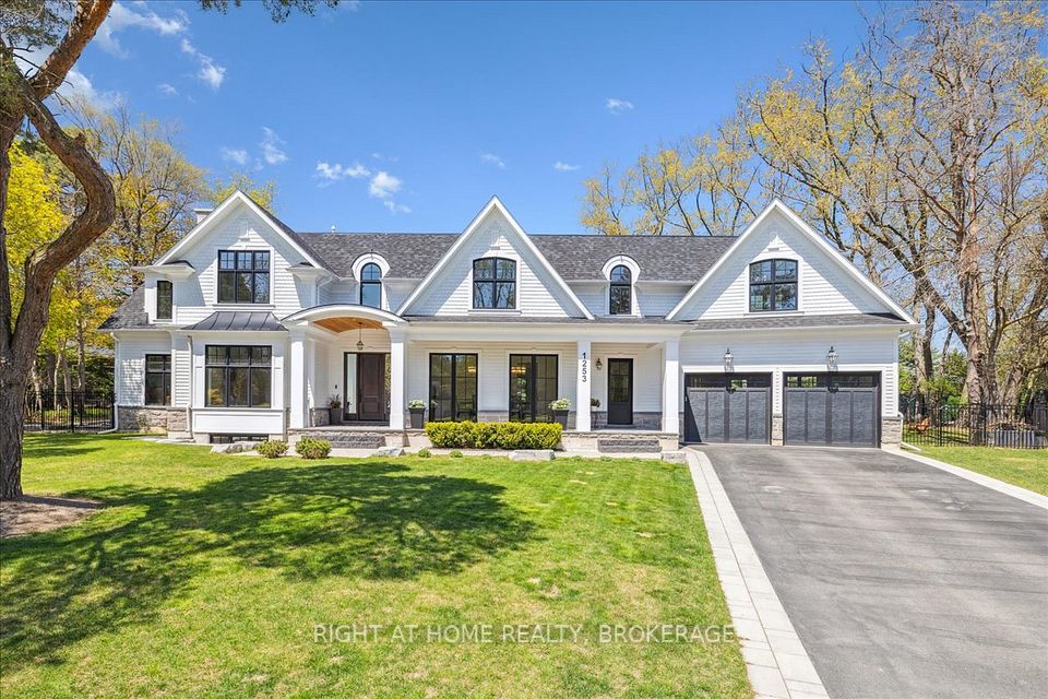 1253 Crawford Court
