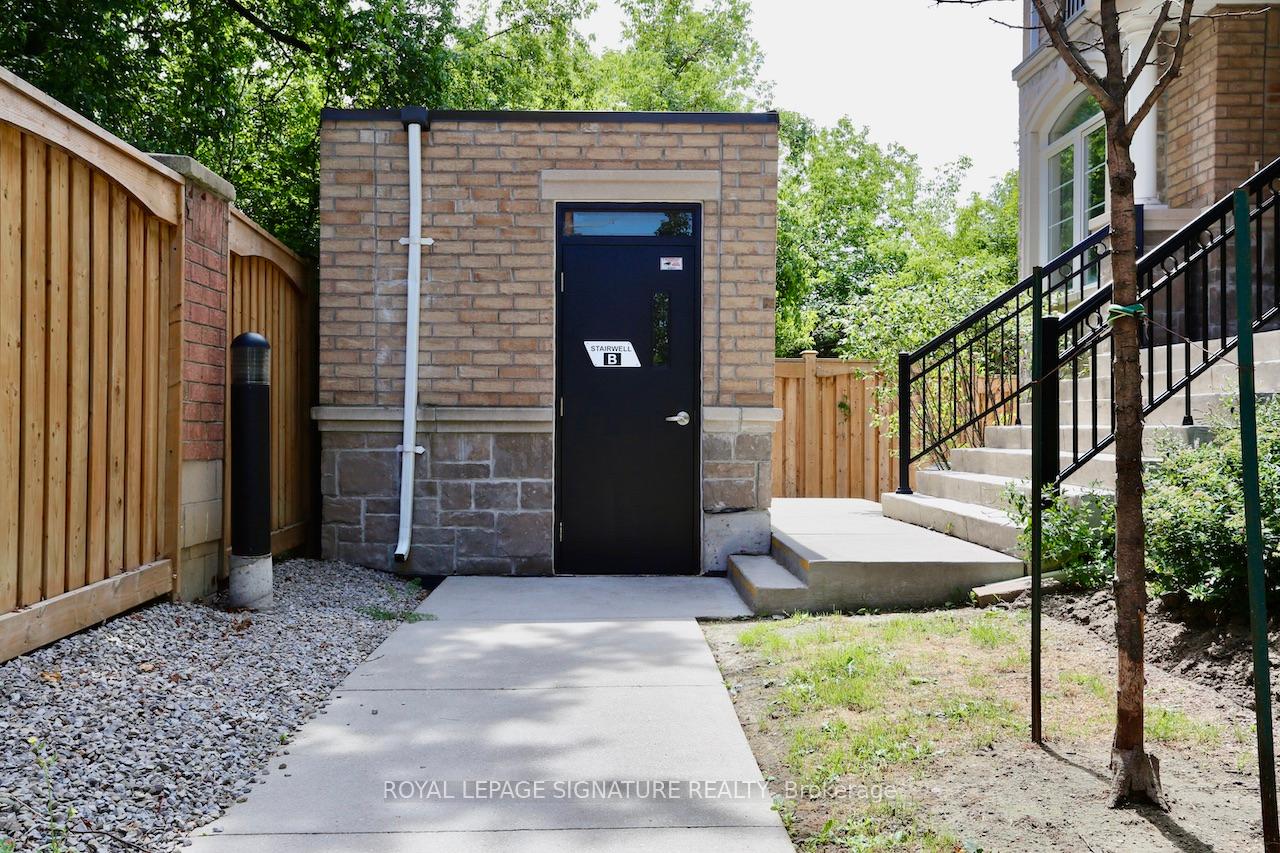 2 Bedrooms Condo at 39 Drewry, Toronto For sale