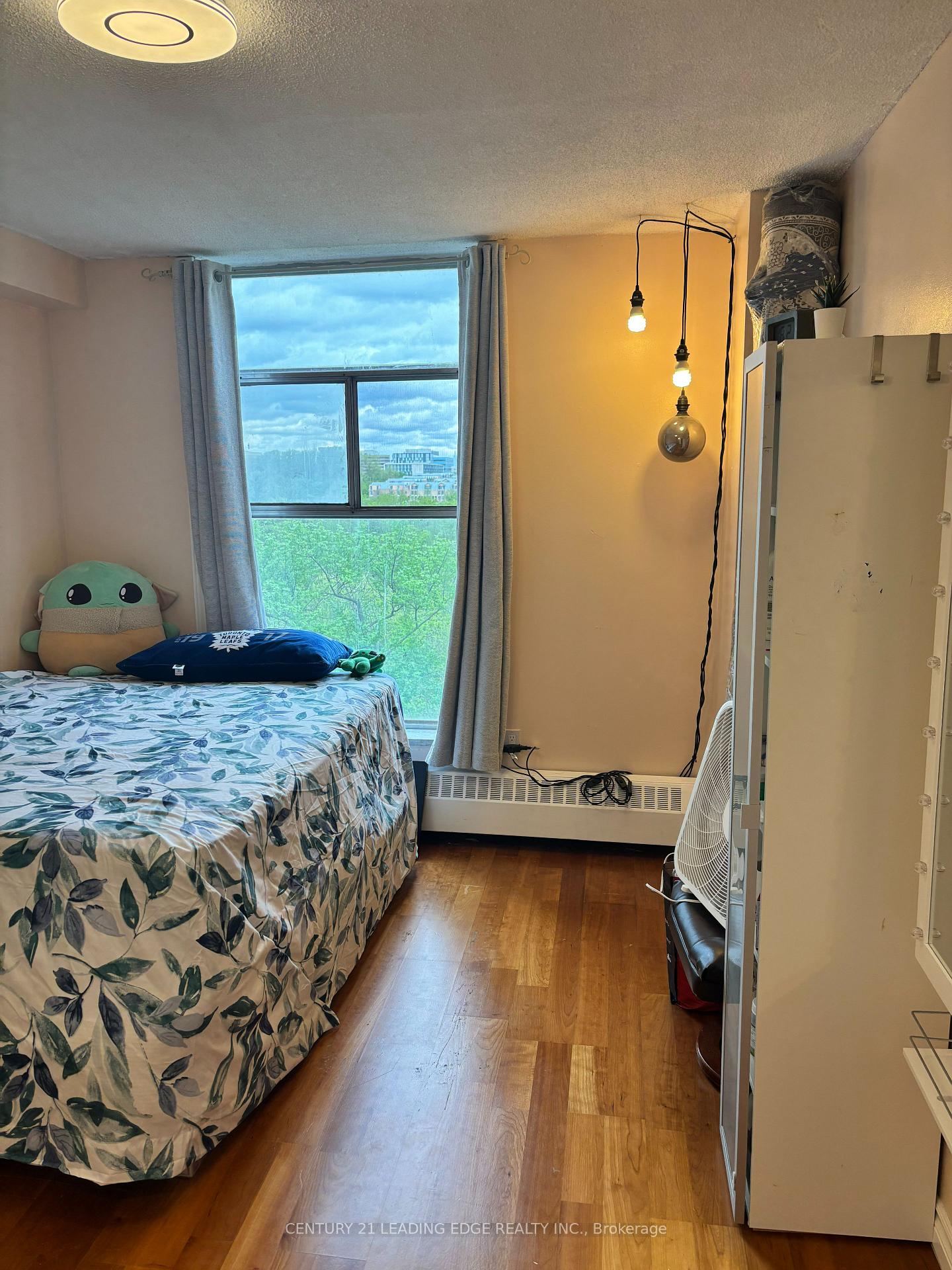 2 Bedrooms Condo at 335 Driftwood, Toronto For sale