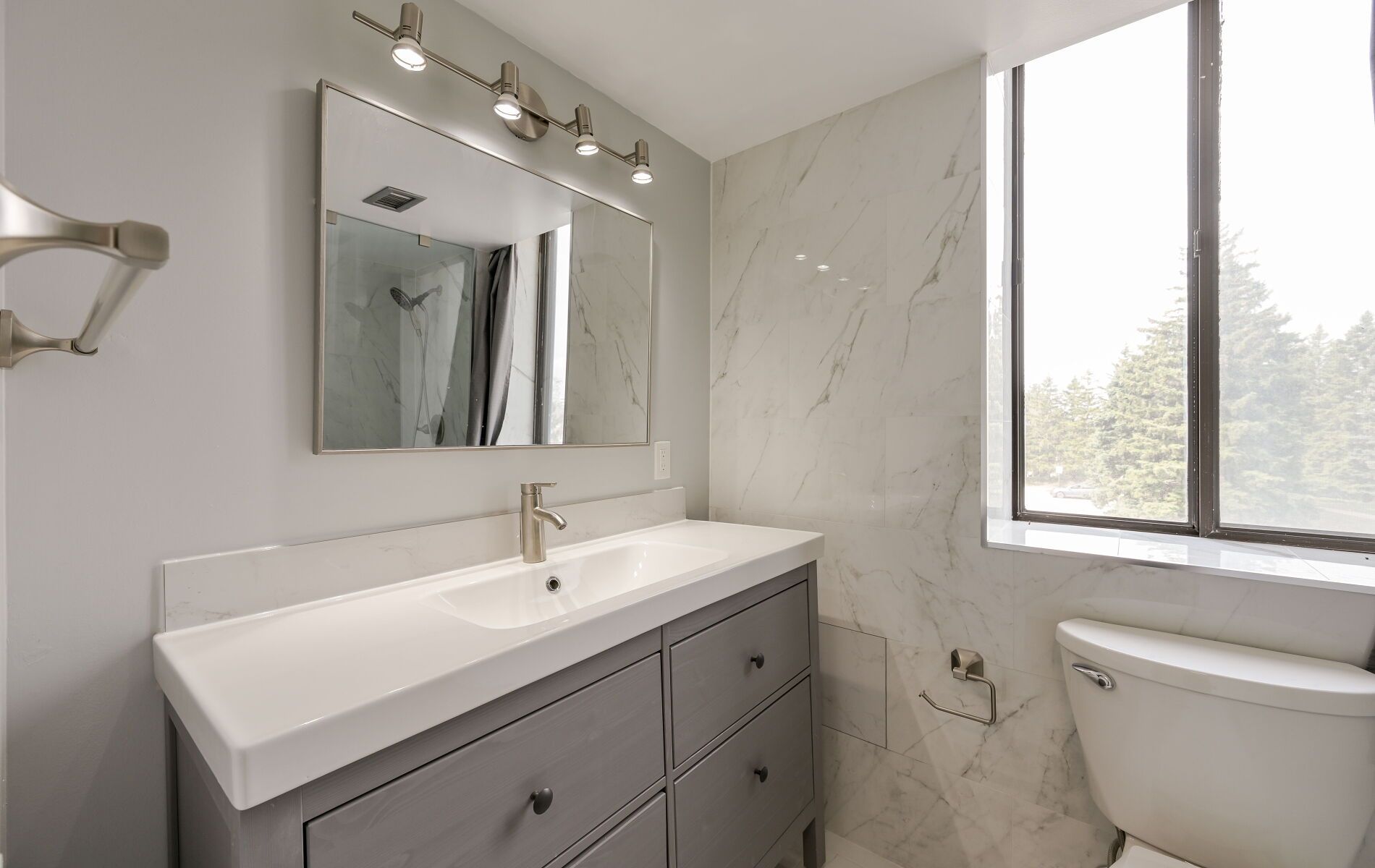 25 Bamburgh Circle 339