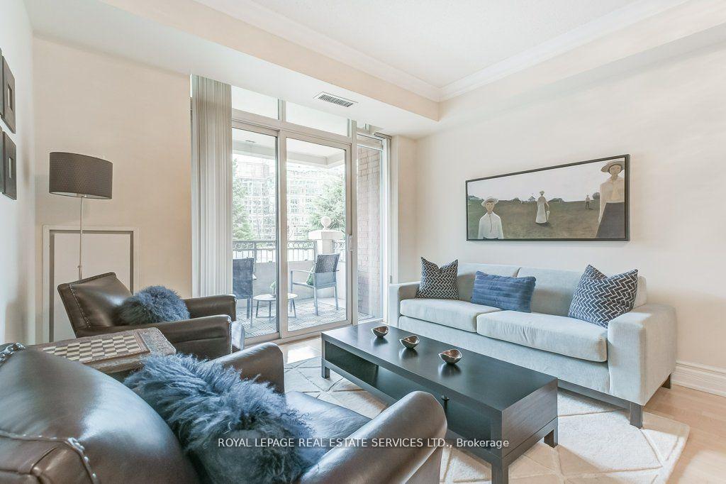 2 Bedrooms Condo at 10 Old York Mills, Toronto For sale