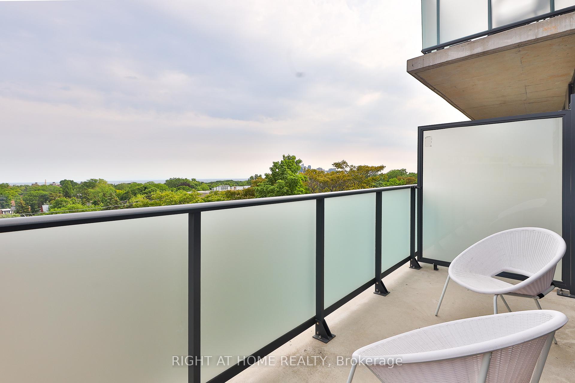 2 Bedrooms Condo at 430 Roncesvalles, Toronto For sale