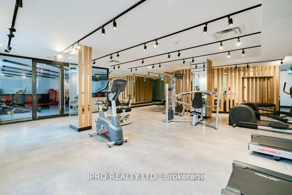 2 Bedrooms Condo at 11 Lillian, Toronto For sale