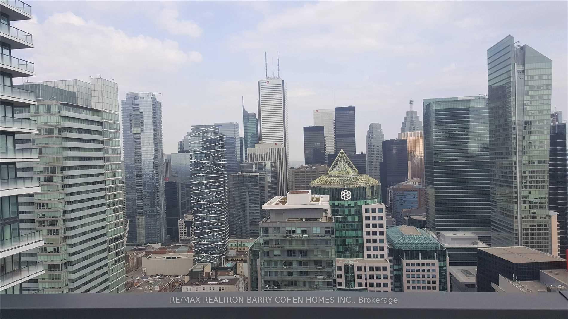 3 Bedrooms Condo at 115 Blue Jays, Toronto For sale