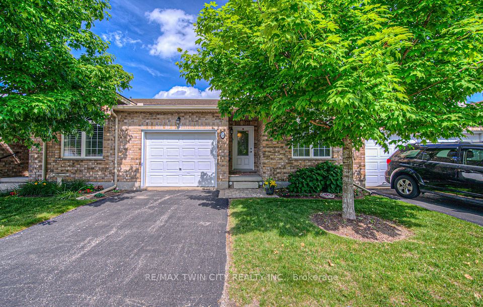 35 Green Gate