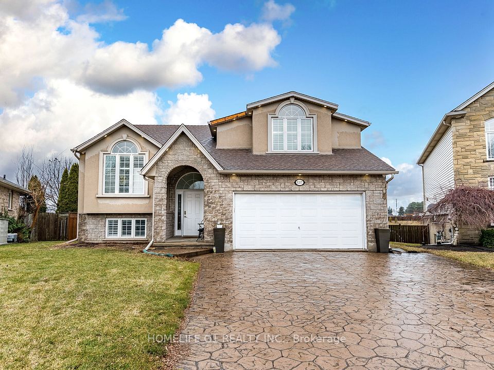 8207 Beaver