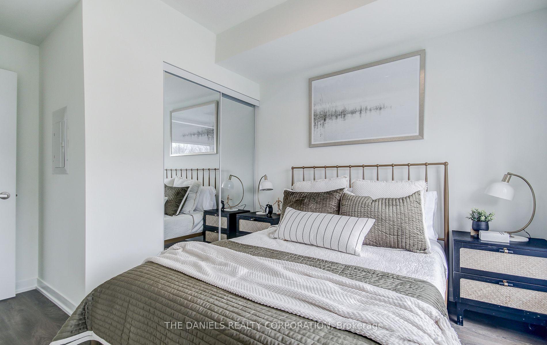 1 Bedroom Condo at 135 Canon Jackson, Toronto For sale