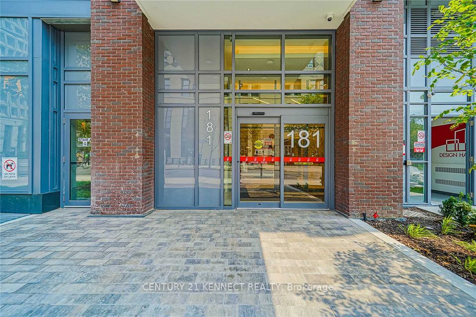#504 - 181 Huron Street, Toronto, ON M5T 2B6