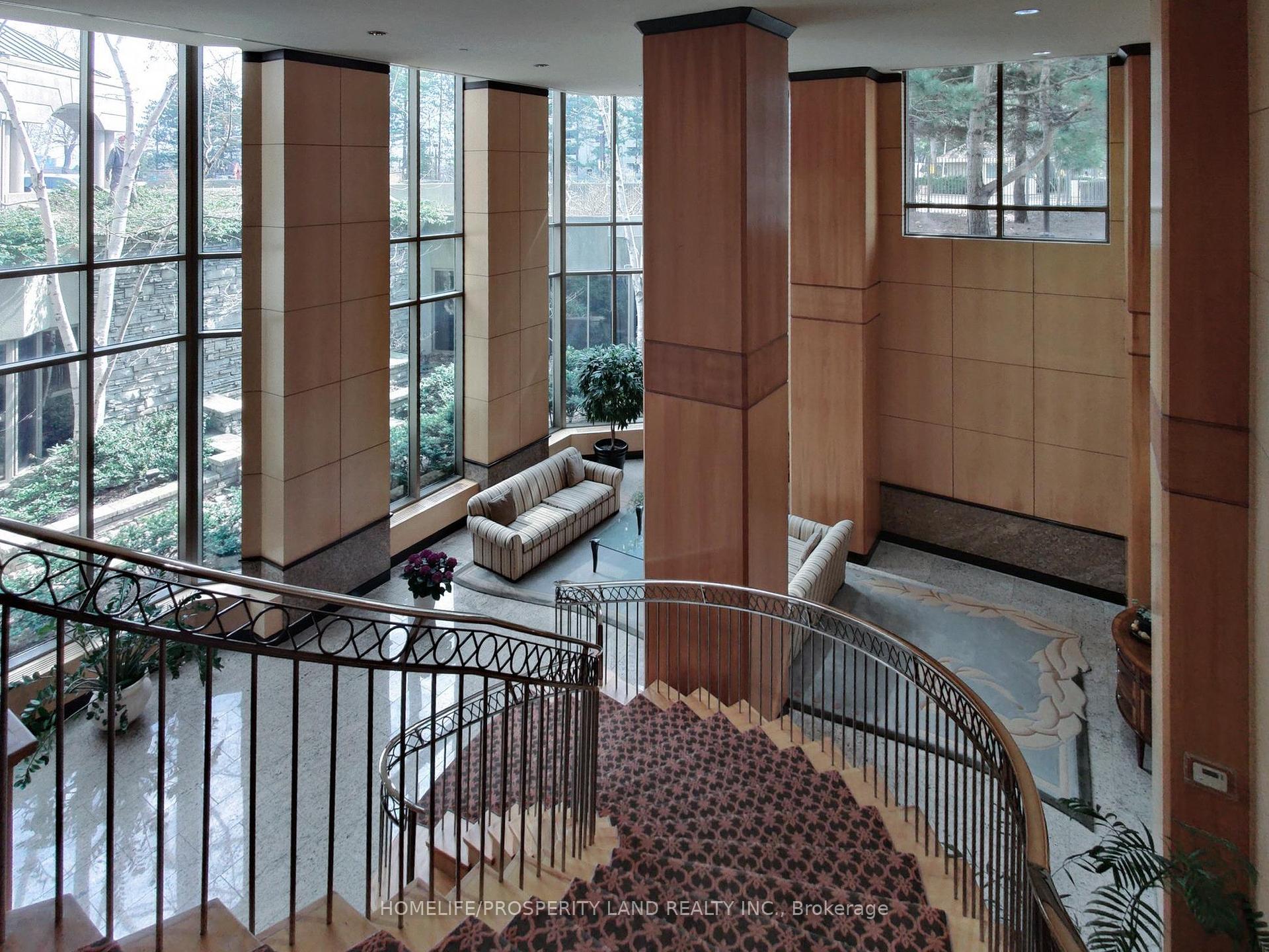 3 Bedrooms Condo at 89 Skymark, Toronto For sale
