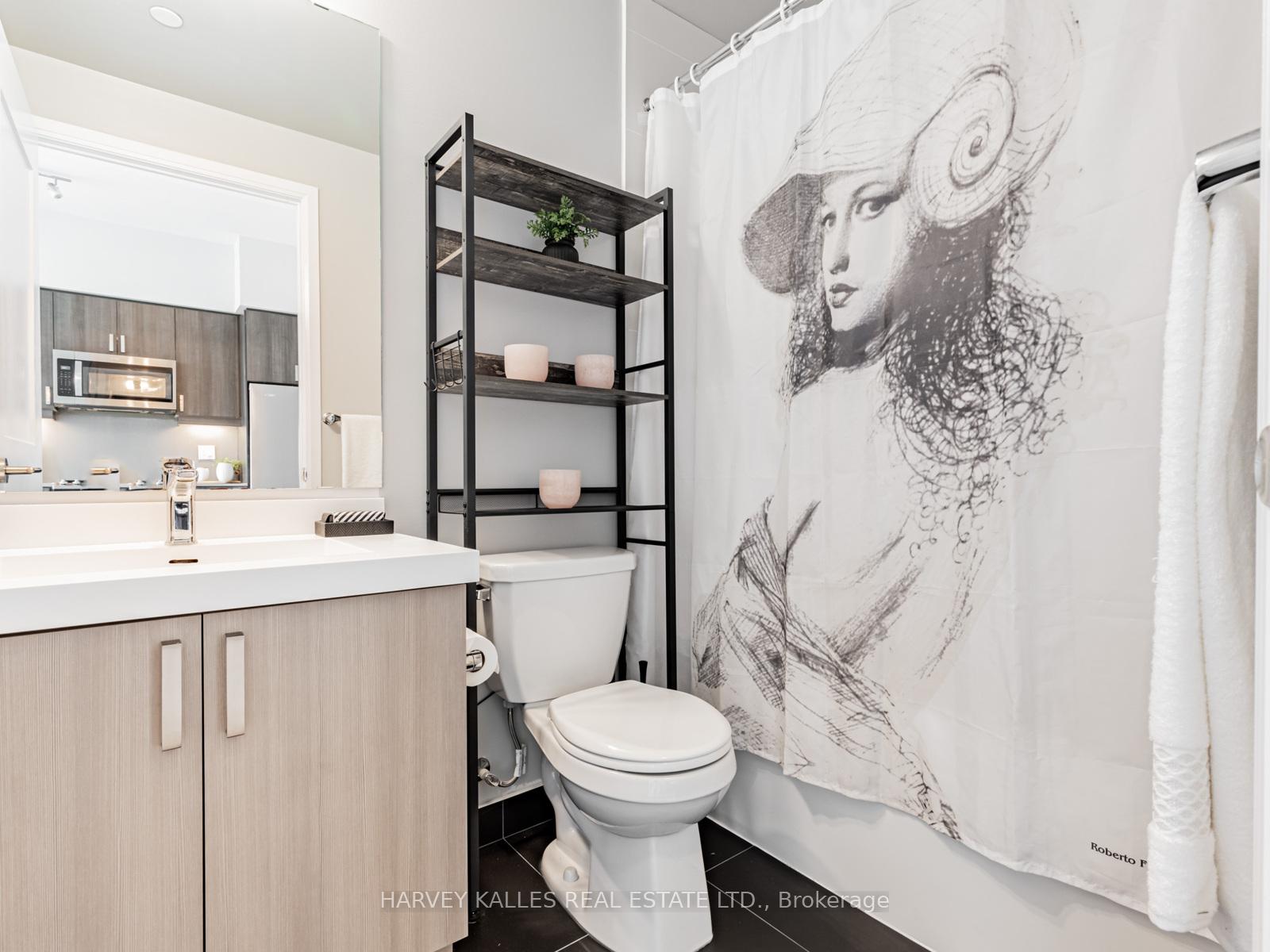 7895 Jane Street 1018