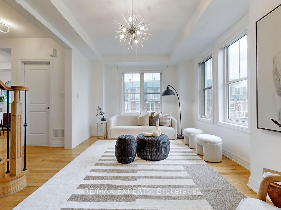 5 Amherst Circle