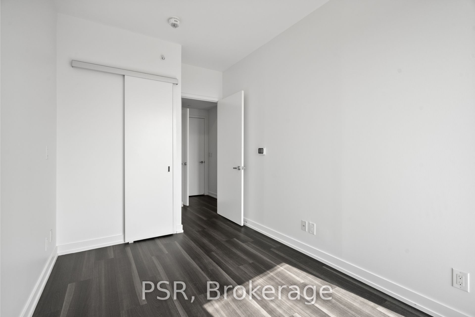 25 Ordnance Street, #1402