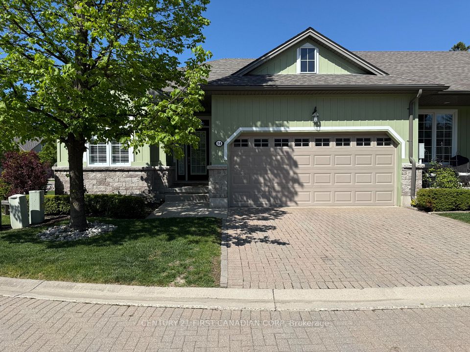14 Oakwood Links