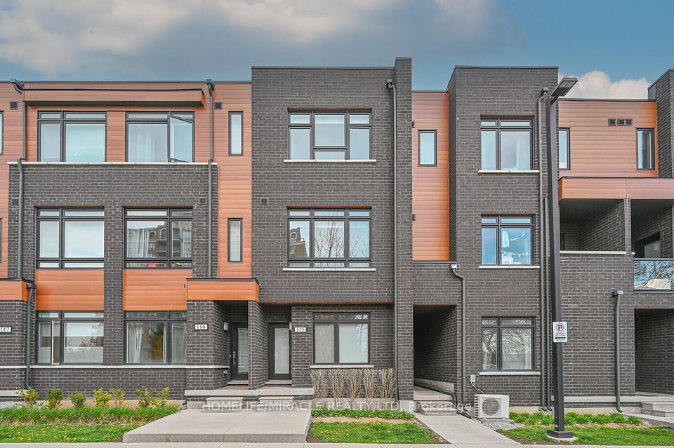 370 Red Maple