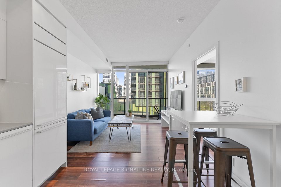 90 Queens Wharf