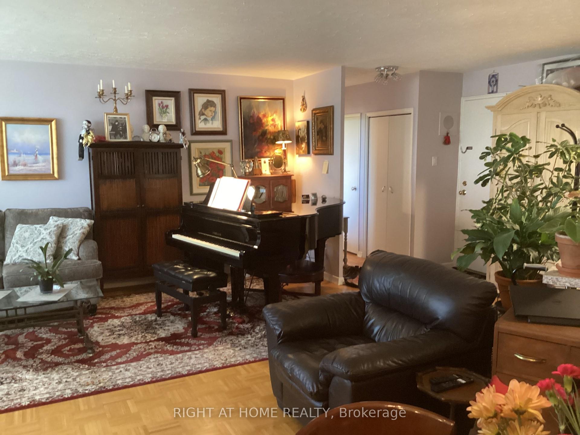 2 Bedrooms Co-op at 346 The West Mall, Toronto For sale