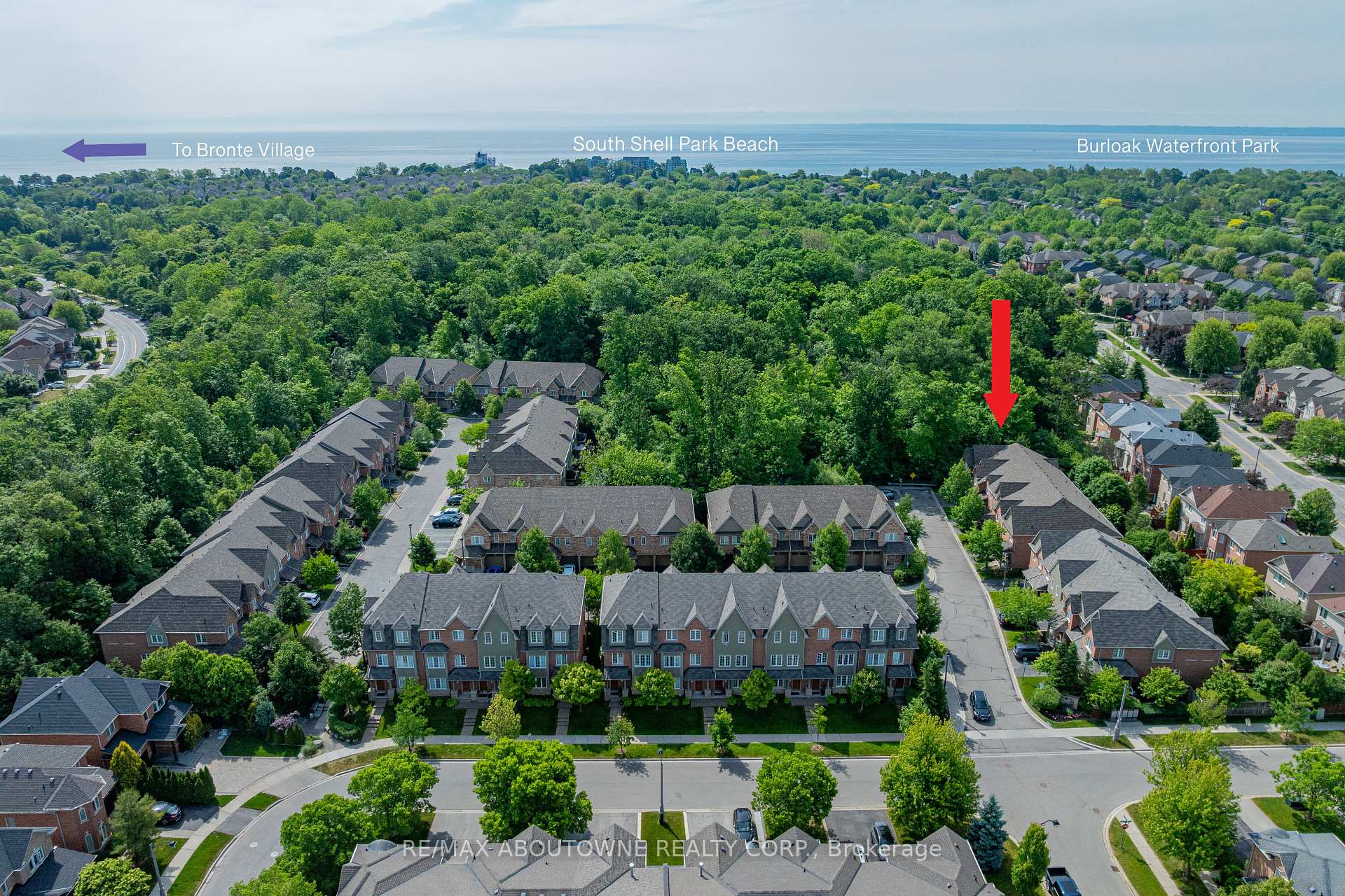 3 Bedrooms Condo at 233 Duskywing, Oakville For sale