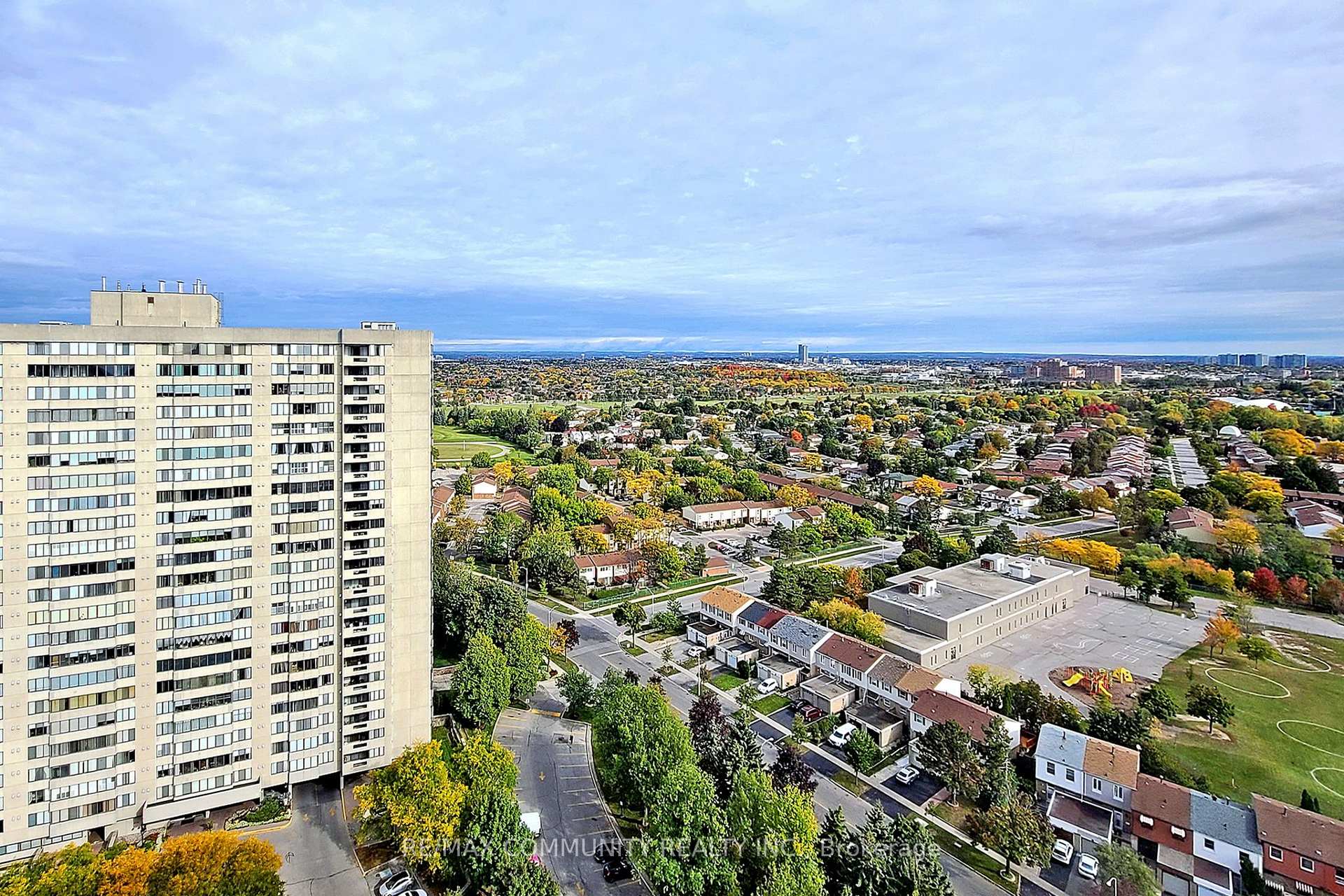 2 Bedrooms Condo at 2330 Bridletowne, Toronto For sale