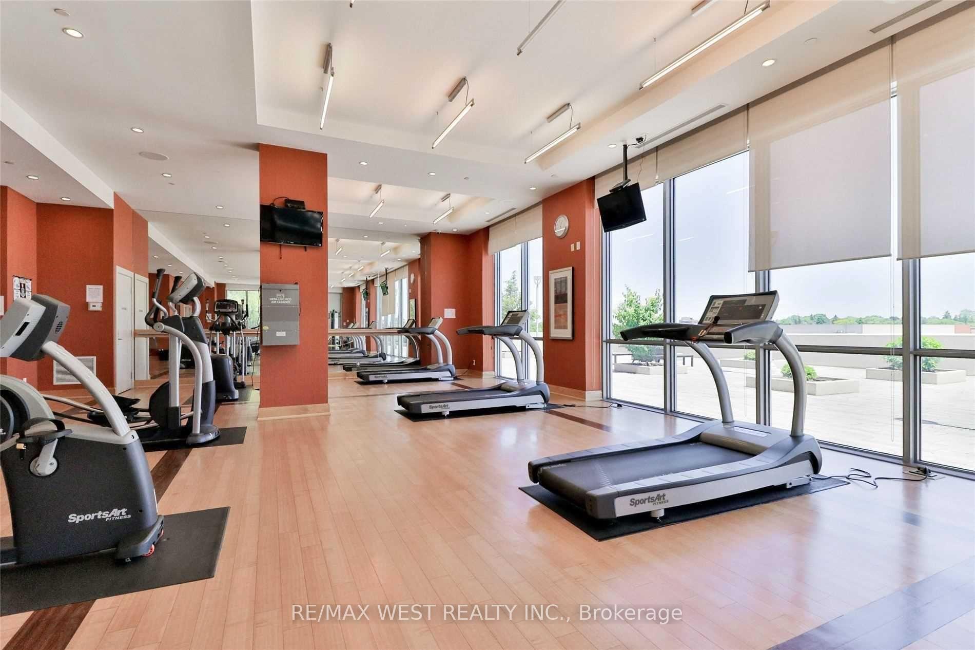 2 Bedrooms Condo at 151 Village Green, Toronto For sale