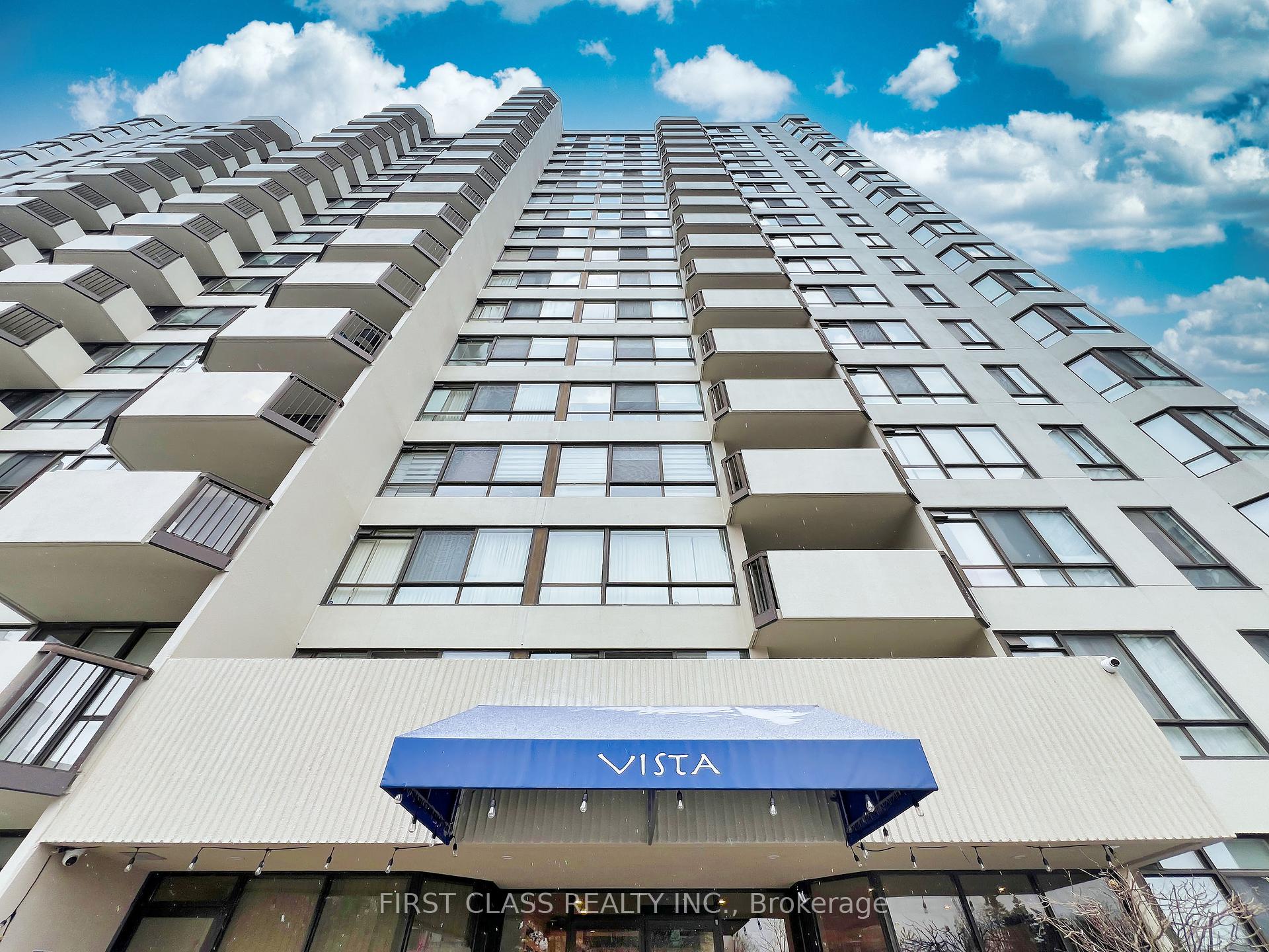 3 Bedrooms Condo at 275 Bamburgh, Toronto For sale