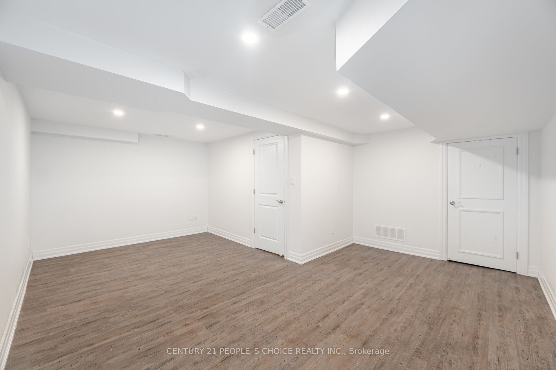 2951 Salerno Crescent