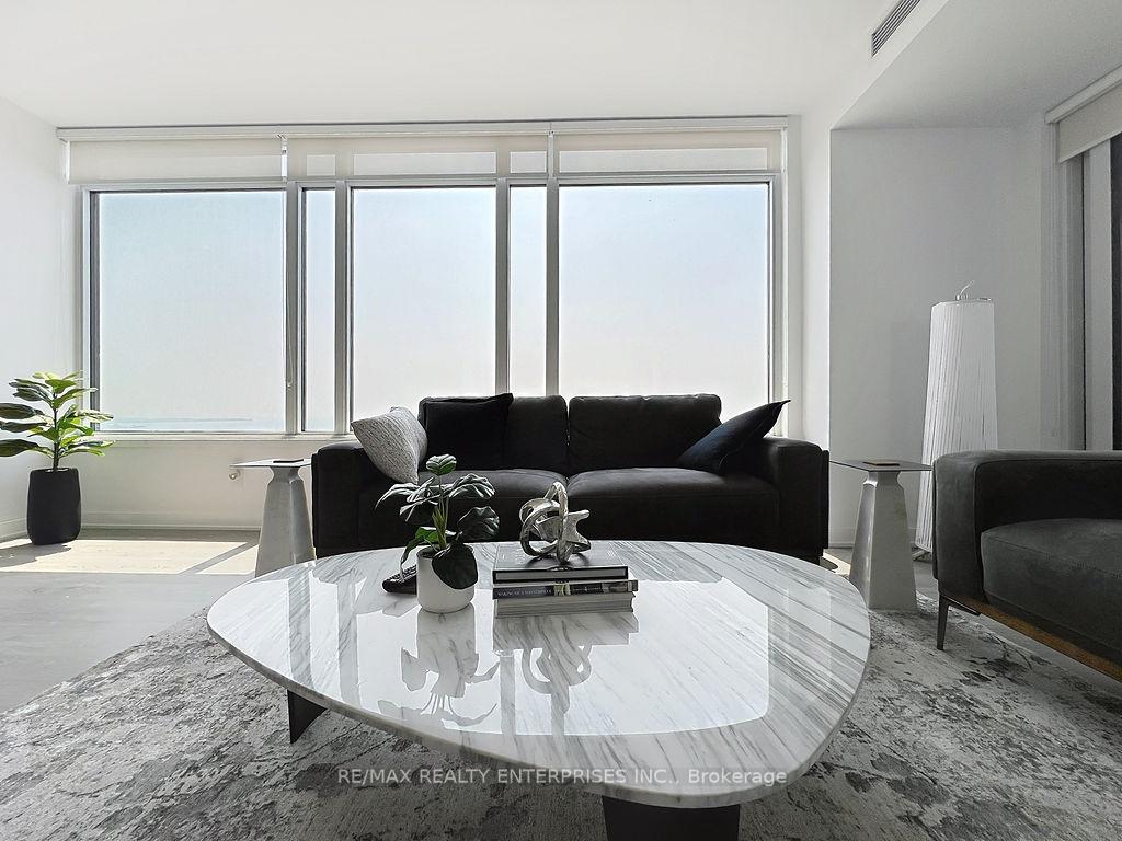 2 Bedrooms Condo at 1928 Lake Shore, Toronto For sale