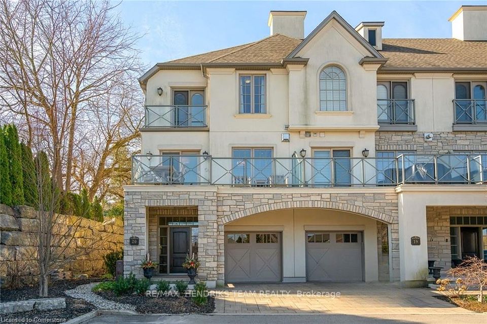 #20 - 19 Lake Street, Grimsby, ON L3M 0C3