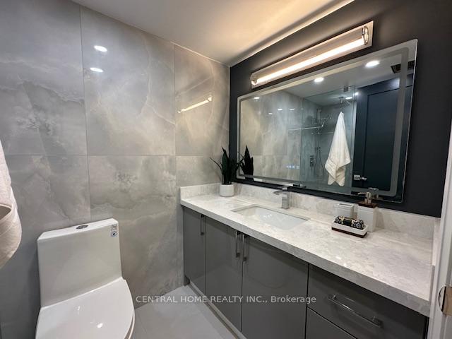 2 Bedrooms Condo at 85 Skymark,  Toronto For sale