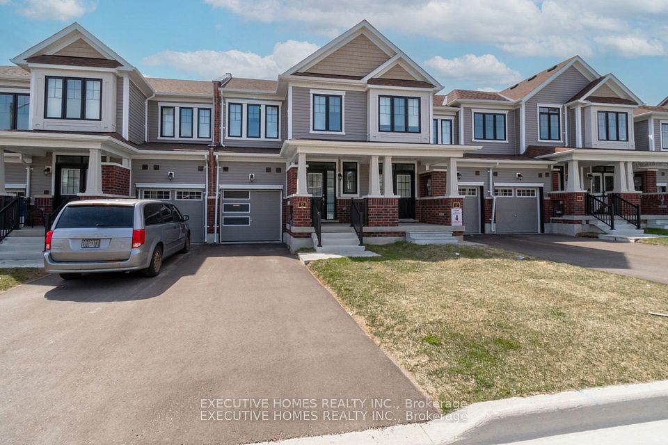 15 Rochester Drive